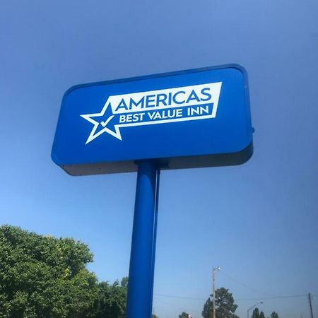 Americas Best Value Inn Woodward At 8Th St Kültér fotó