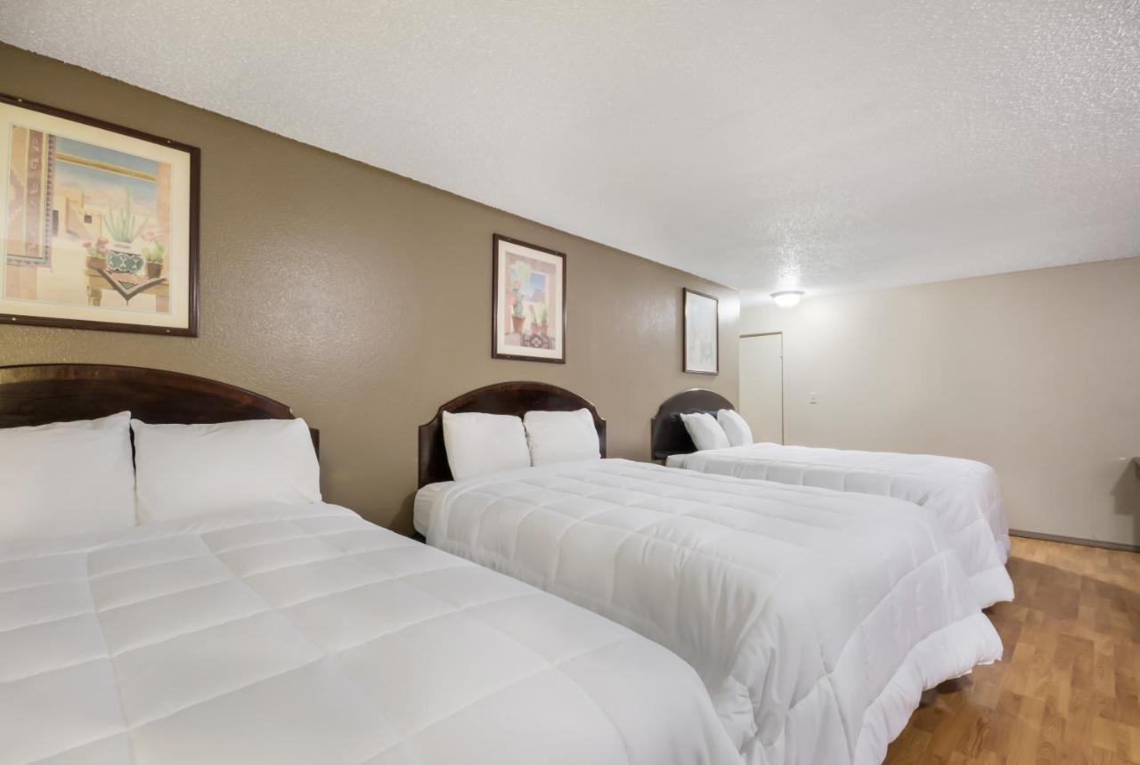 Americas Best Value Inn Woodward At 8Th St Kültér fotó