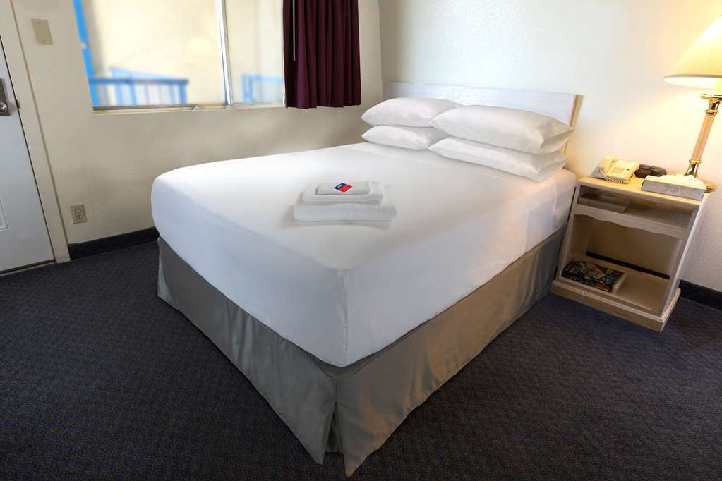 Americas Best Value Inn Woodward At 8Th St Szoba fotó
